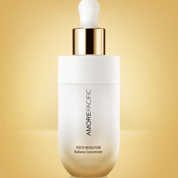 Amore Pacific Other - 1/2 PRICE ✅️ SEALED AmorePacific Youth Revolution Radiance Concentrator 1oz